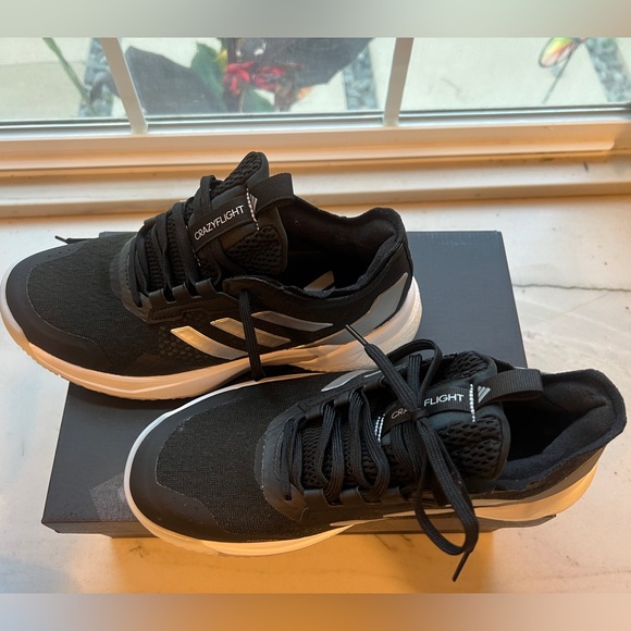 Adidas size Crazy flight shoe- NWT size 7.5 - Picture 7 of 8